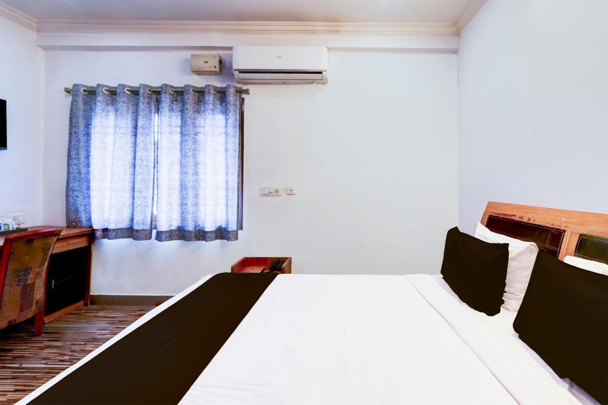 Hotel O Vg Grand Madhapur Exterior photo